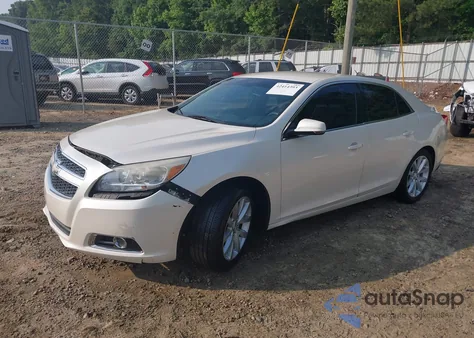 2013 Chevrolet Malibu 2Lt z USA, uszkodzony, nr VIN 1G11E5SA8DU137672